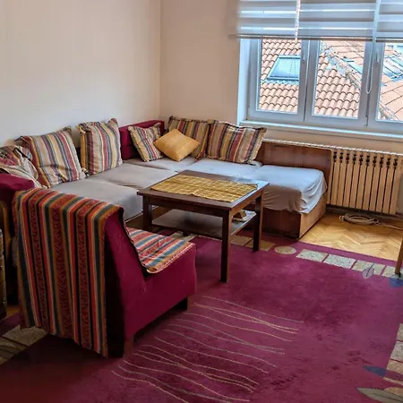 Logavina Downtown Base Διαμέρισμα